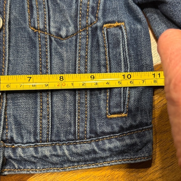 Gap Disney Toddler Jean Jacket with Minnie Mouse - Blue and Red - Picture 6 of 7